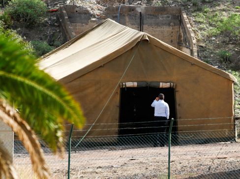 Gran Canaria Barracks: 23 Militärzelte