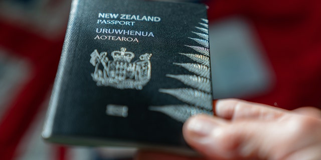 Neuseeland hat Reisen mit Australien für mindestens acht Wochen ausgesetzt, nachdem New South Wales, Australien, innerhalb von 24 Stunden 136 Neuinfektionen in Sydney gemeldet hatte