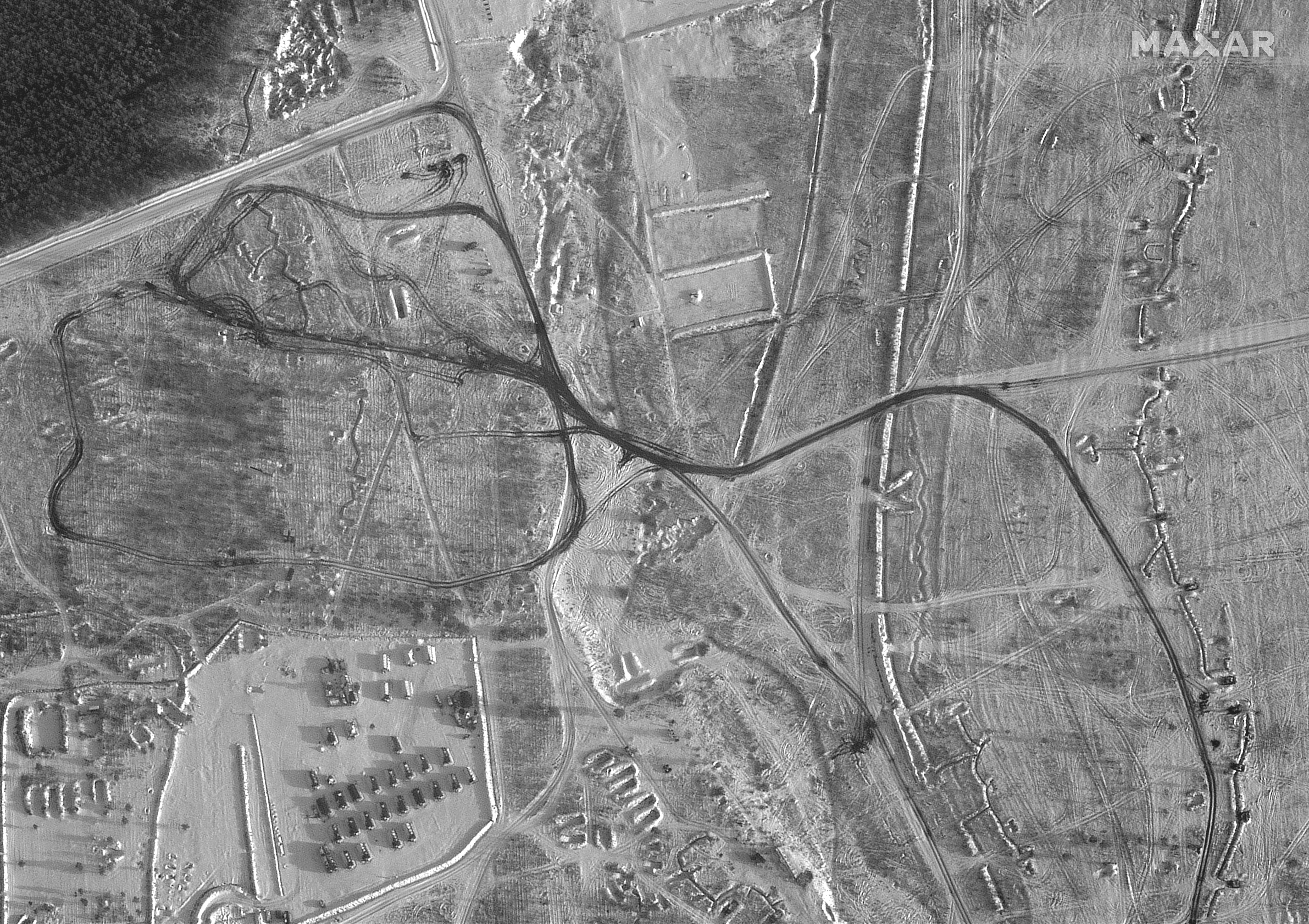 Ein Satellitenbild zeigt russische Panzereinheiten, die am 26. November 2021 auf dem Truppenübungsplatz Pogonovo bei Woronesch, Russland, trainieren. Aufnahme vom 26. November 2021. Satellitenbild?  2021 Maxar Technologies / Handout über REUTERS