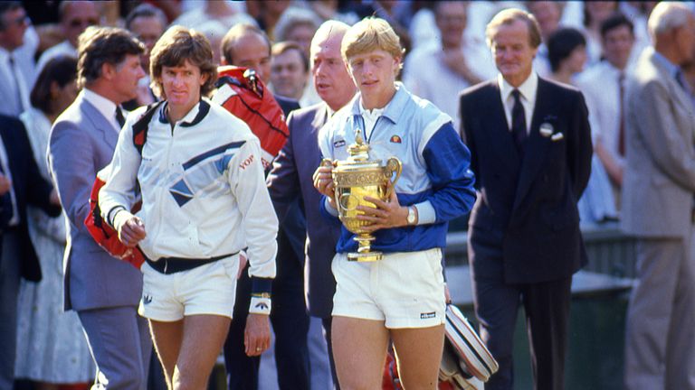 Becker fuhr 1985 im Alter von 17 Jahren einen unglaublichen Lauf, um Wimbledon zu gewinnen