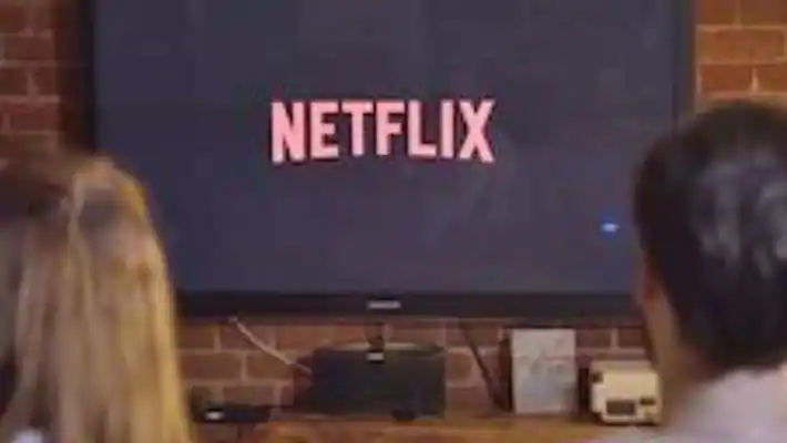 Netflix führt räumliche Audiounterstützung in anderen Webserien von Stranger Things All About It gcw ein