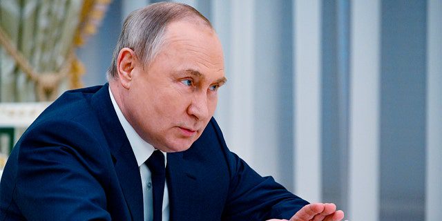 Sanchez nannte den russischen Präsidenten Wladimir Putin a "Aggressor."