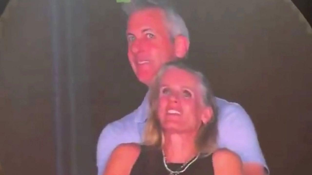 Ich wurde in eine Affäre beim Coldplay -Konzert verwickelt: Kuss Cam Frau präsen...