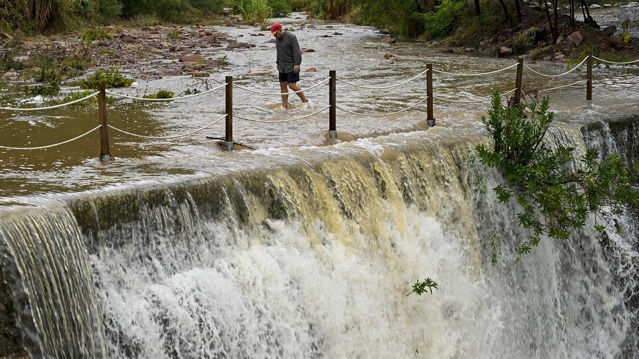 Überschwemmungen im Südosten Spaniens immer noch viel Regen |