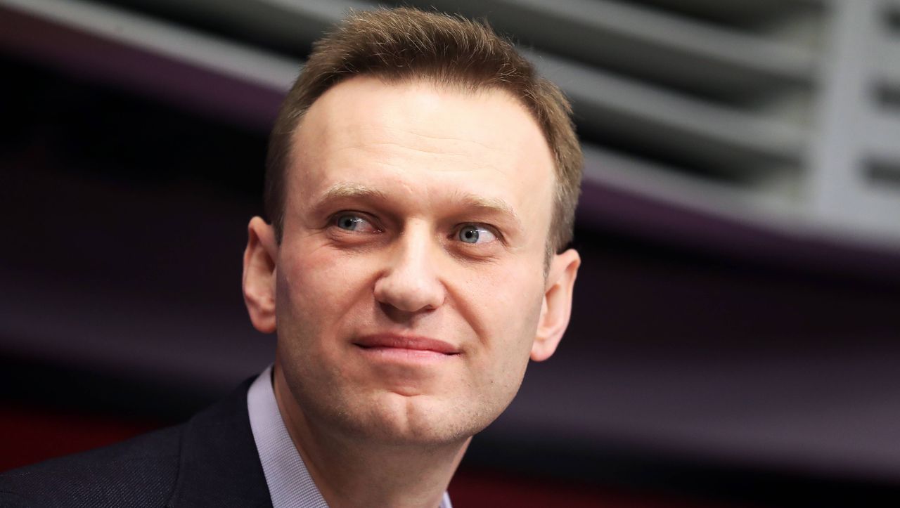 Alexej Nawalny: Abflug nach Deutschland verzögert sich