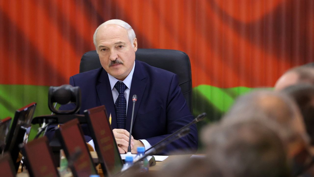 Belarus: Lukaschenko schickt Staatsbedienstete auf die Straße