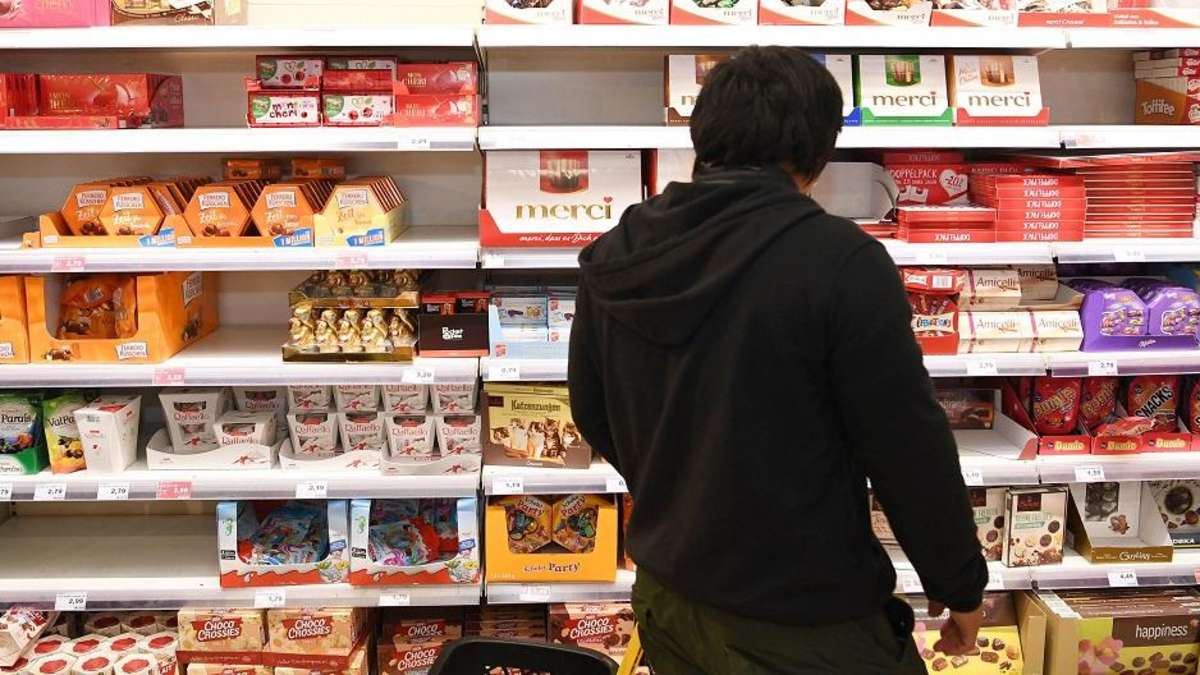 Rückruf von Edeka, Rewe, Kaufland: Plastik in Schokolade gefunden - nicht essen!