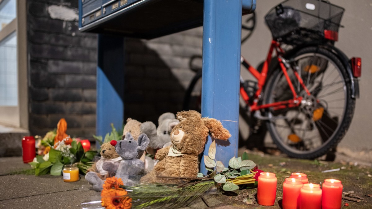 Solingen: Haftbefehl wegen Mordes für Mutter beantragt - Panorama