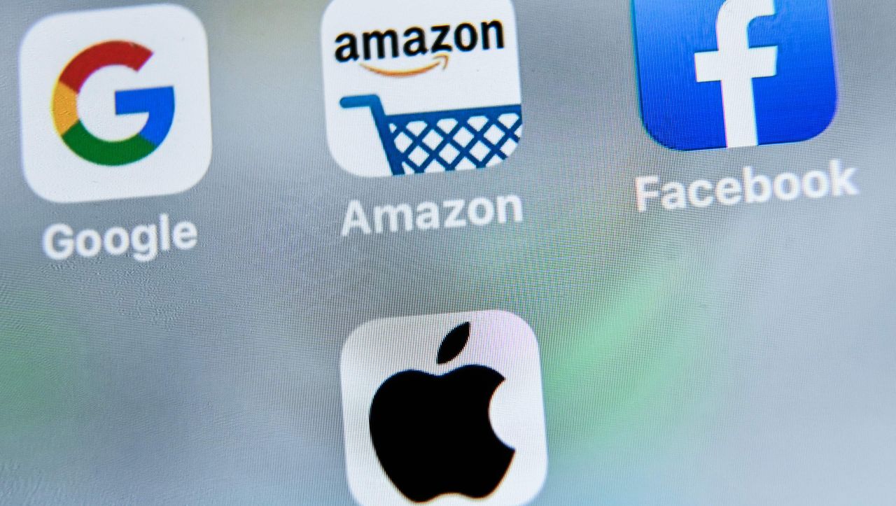 Amazon verdreifacht Gewinne, Google und Facebook mit mehr