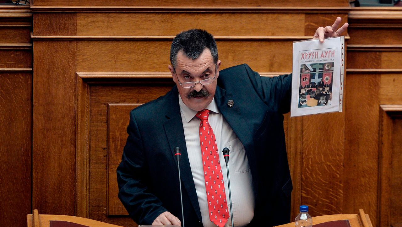 Griechenland: Vizechef der Goldenen Morgenröte flieht vor Verhaftung
