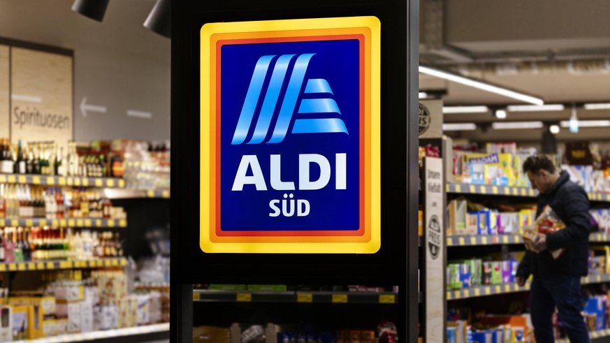 Hamstereinkauf im Supermarkt: Aldi verwechselt ihn mit fragwürdigem Handeln und reagiert