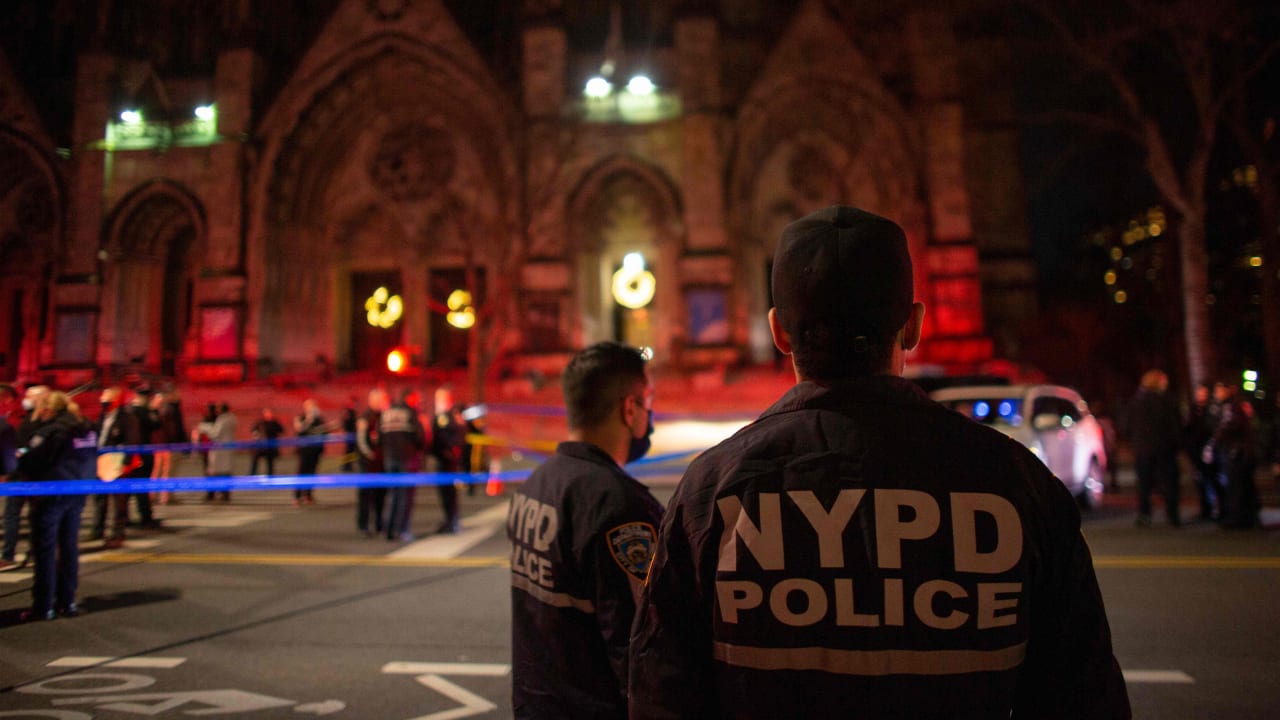 Beim New Yorker Weihnachtskonzert: Polizei tötet Täter bei Schießereien - Nachrichten im Ausland