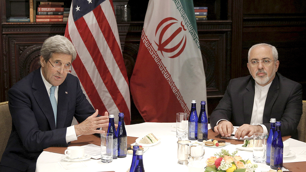 John Kerry wird wegen Vorwürfen, dass israelische Informationen in den Iran gelangen, zum Rücktritt aufgefordert