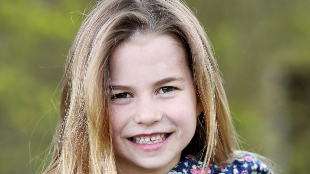 William und Kate veröffentlichen ein Foto von Prinzessin Charlotte zu ihrem 6. Geburtstag
