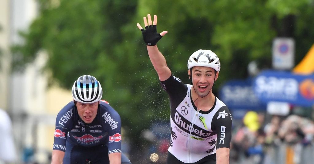 Campenaerts gewinnt die 15. Etappe des Giro, Bernal behält die Gesamtführung