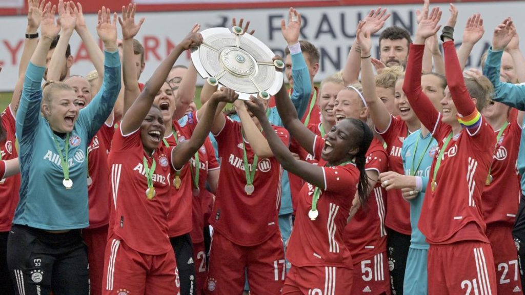 Bayern München gewinnt Frauen-Bundesliga und beendet Wolfburgs Regentschaft |  Büffelsport