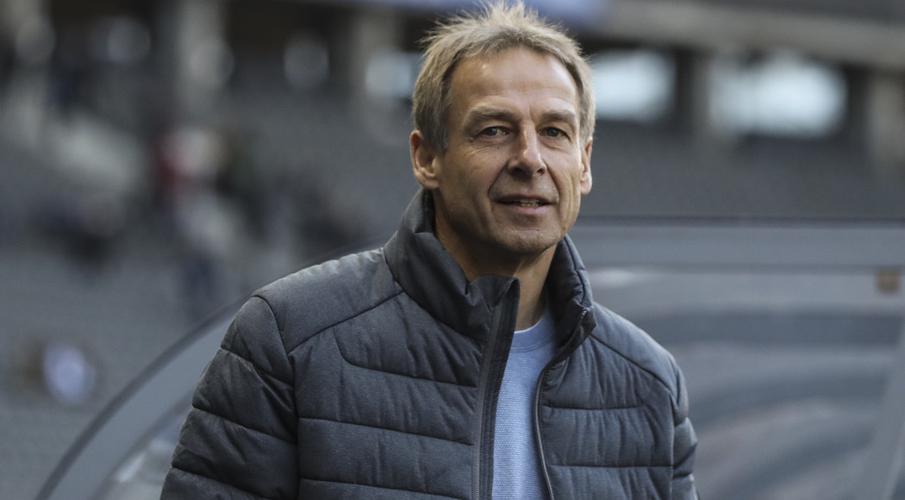 Großer deutscher Klinsmann interessiert sich für die Arbeit von Spurs