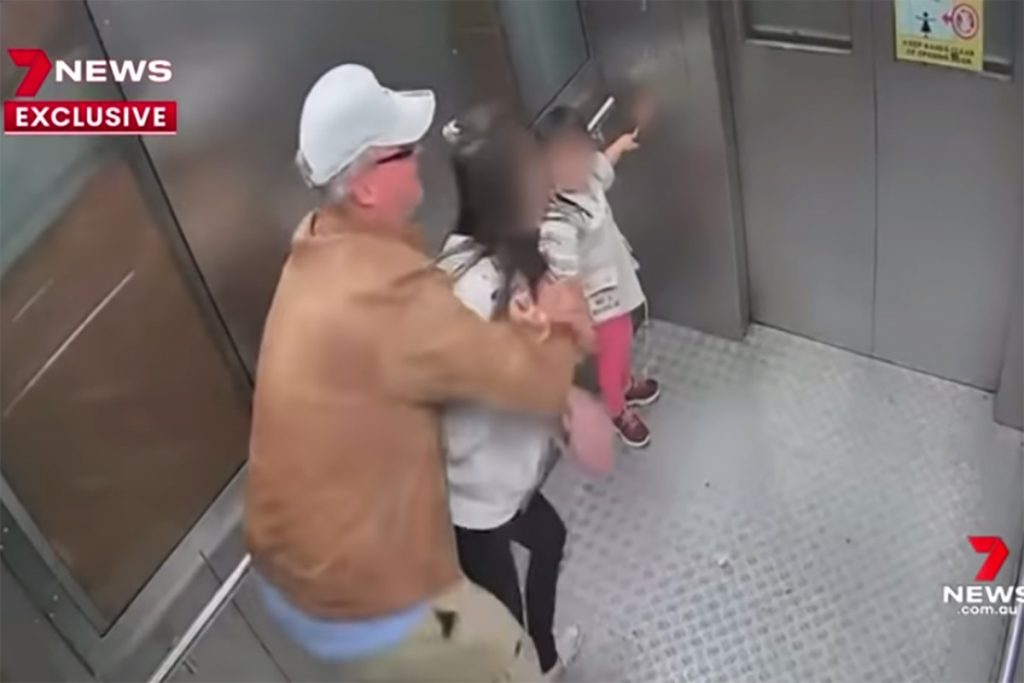 Video zeigt Australier, der ein 13-jähriges Mädchen im Aufzug tastet