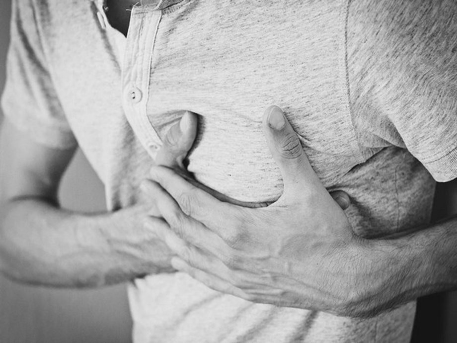 COVID SCIENCE-Herz, Schlaganfallrisiko steigt nach COVID-19;  Grippeimpfung kann schützen
