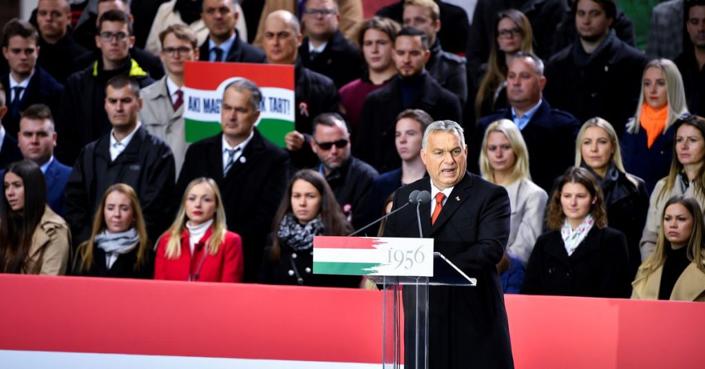 Orban von Ungarn beschuldigt die EU und die USA der Einmischung in das Wahlrennen 2022