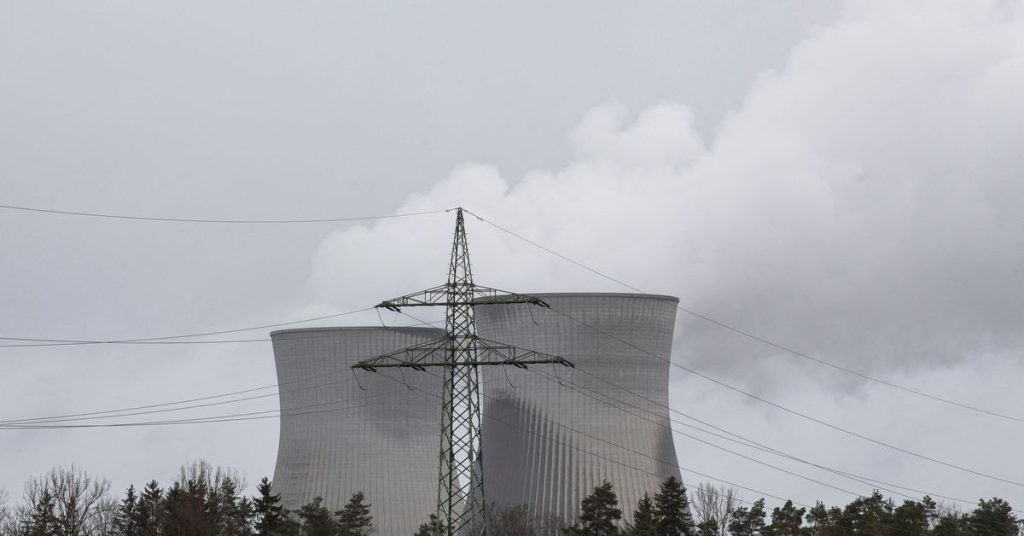 Deutschland schaltet drei seiner letzten sechs Atomkraftwerke ab