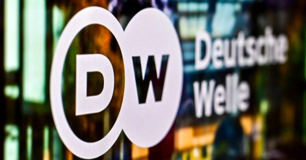 Der deutsche Fernsehsender Deutsche Welle entlässt zwei weitere arabische Mitarbeiter |  Mediennachrichten
