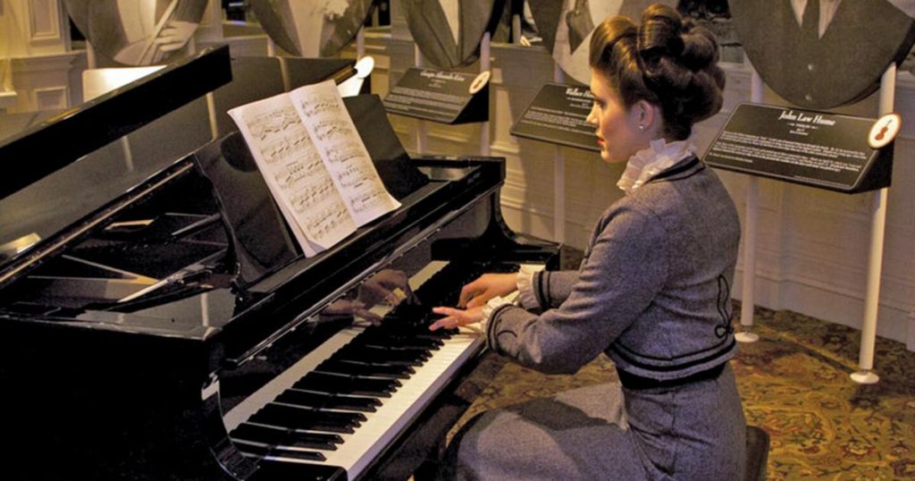 Lokale Pianisten eingeladen, beim Branson Titanic Piano-thon zu spielen |  Unterhaltung