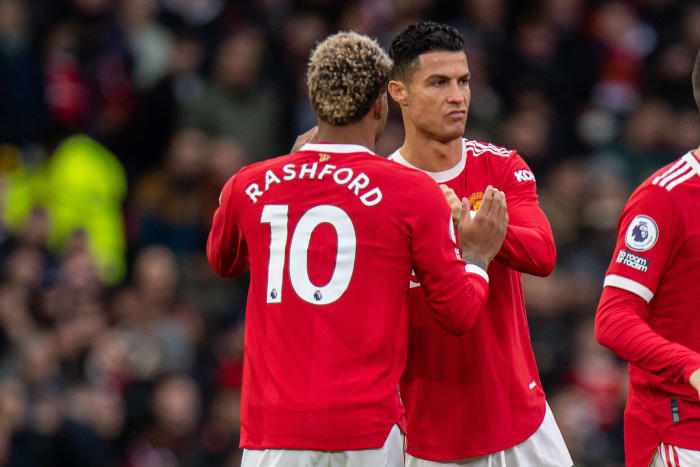 Marcus Rashford und Cristiano Ronaldo während des Spiels von Man United gegen Crystal Palace im Dezember 2021