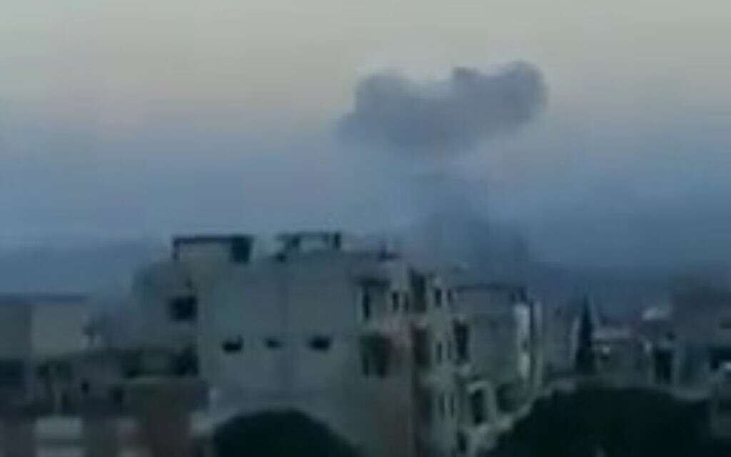A cloud of smoke rises after an alleged airstrike near the Syrian city of Masyaf, April 9, 2022. (Screenshot: Twitter)