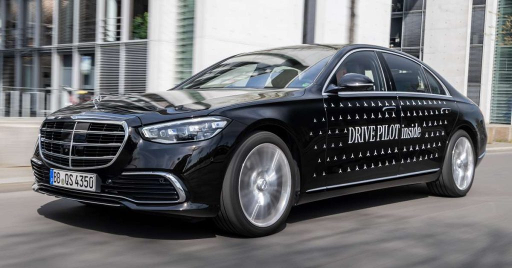 Mercedes-Benz Drive Pilot in Deutschland gestartet - Automatisierte Fahrtechnologie Level 3 für die S-Klasse, EQS