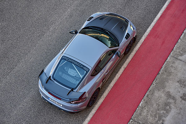 Porsche 718 Cayman GT4 RS startete bei Rs 2,54 Crore