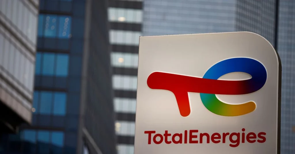 Die deutsche Leuna-Raffinerie von Total wird den Import von russischem Rohöl im Mai fortsetzen - Quellen