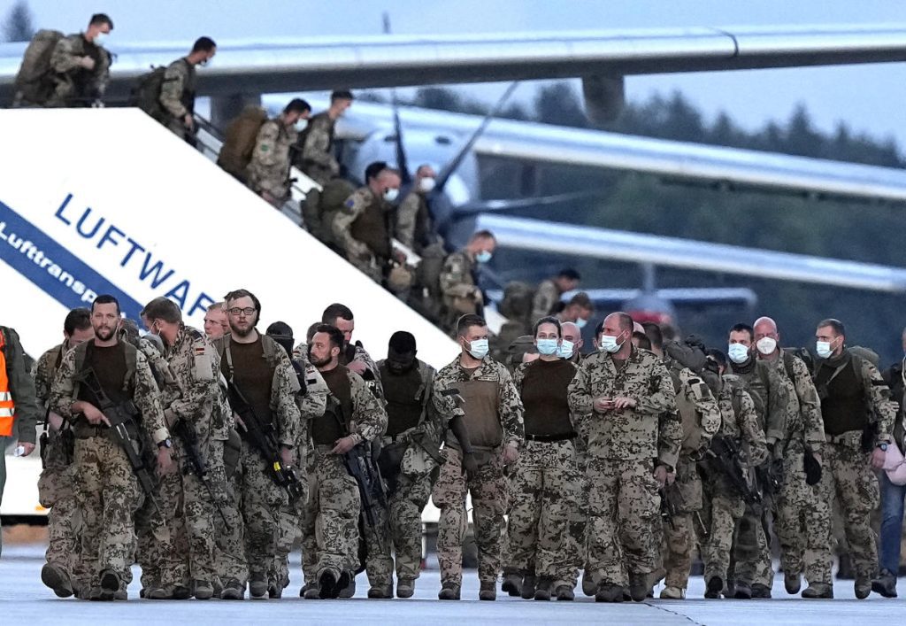 Bundestag prüft Afghanistan-Einsatz und Evakuierung