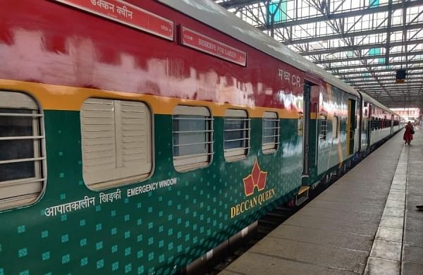 Indiens erster superschneller Personenzug bei 92, der mit LHB-Wagen betrieben wird - der New Indian Express