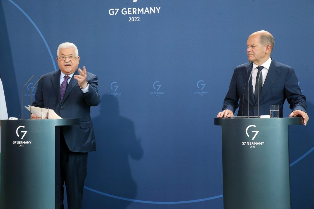 Der deutsche Staatschef verurteilt Abbas' Bemerkung „50 Holocausts“.