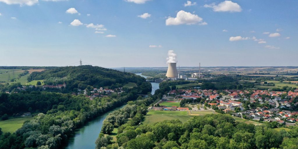 Deutschland hält in politischer Kehrtwende die letzten drei Atomkraftwerke am Laufen