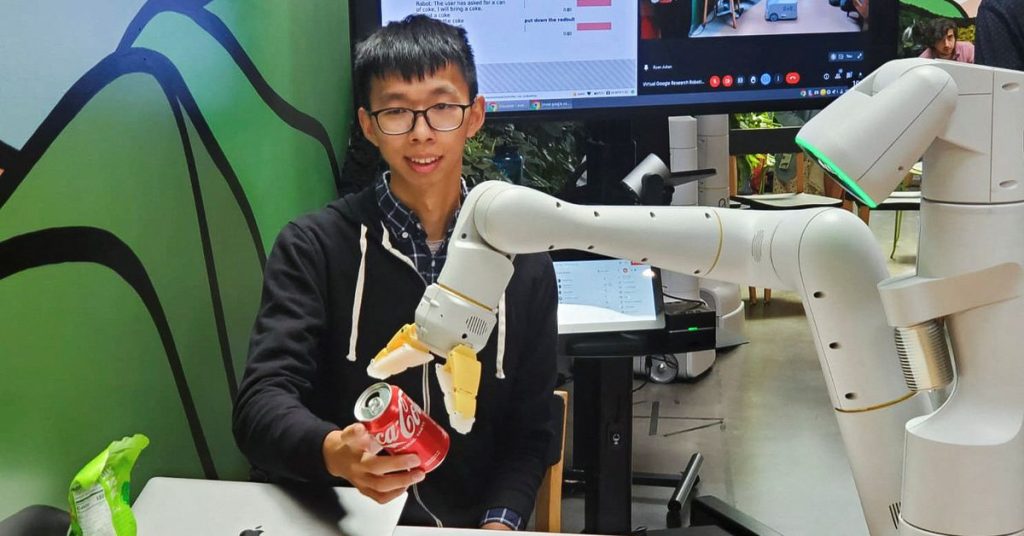 OK Google, gib mir eine Cola: riesige KI-Demos von Soda-aufnehmenden Robotern