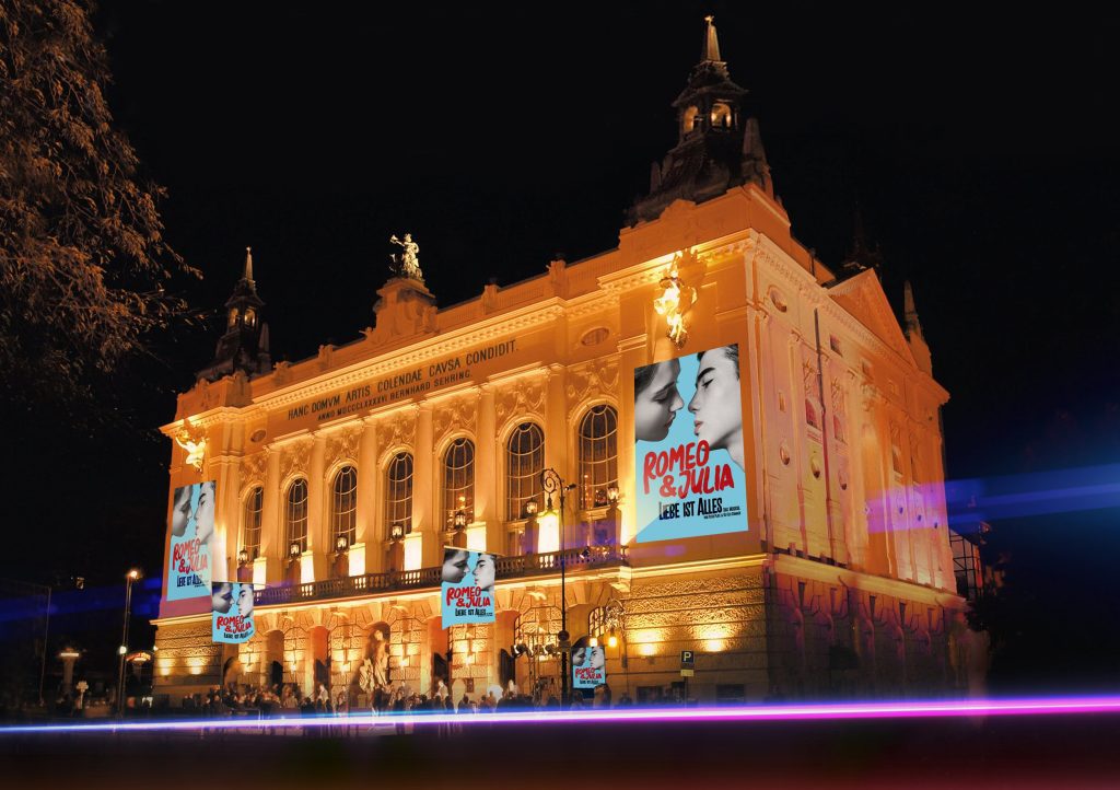 BMG hat gerade bis Ende 2024 jede Nacht eines der renommiertesten Theater Deutschlands gebucht