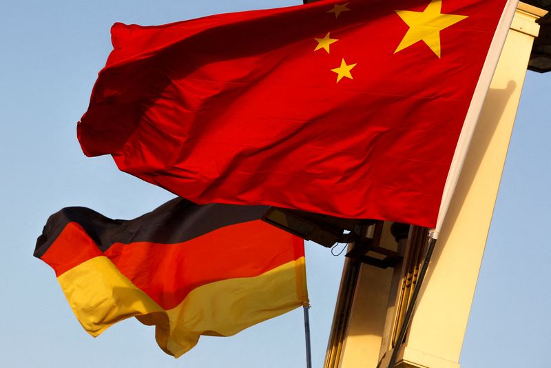 Deutsche Behörden gehen Berichten über illegale chinesische Polizisten in Frankfurt nach