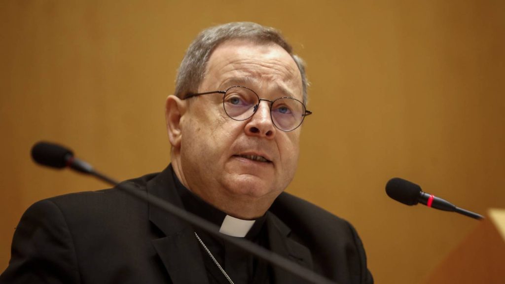 Deutsche Bischöfe versichern Vatikan, verpflichten sich aber, Reformen fortzusetzen - WSB-TV Channel 2
