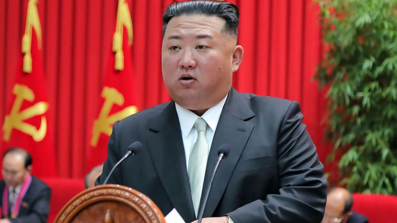 Nordkorea feuert mutmaßliche Interkontinentalraketen auf See vor Japan ab, sagen südkoreanische und japanische Beamte