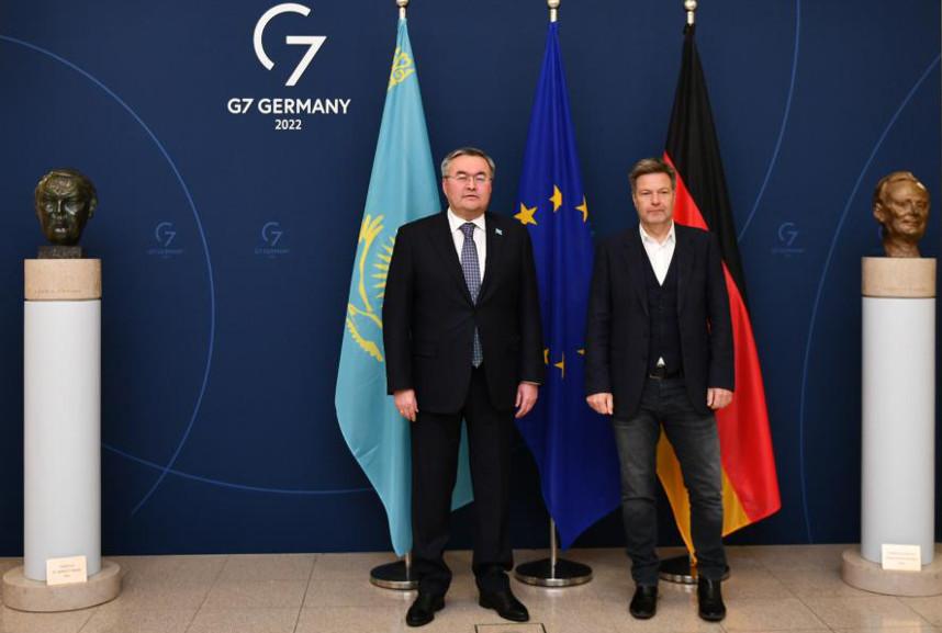 Kasachstan und Deutschland beabsichtigen, ihre wirtschaftliche Zusammenarbeit zu verstärken: 13. Dezember 2022, 16:44 Uhr