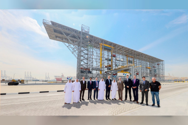 Emirate-Nachrichtenagentur - DP World gibt den ersten kommerziellen Einsatz seines BOXBAY-Systems am Pusan ​​​​Container Terminal in Südkorea bekannt